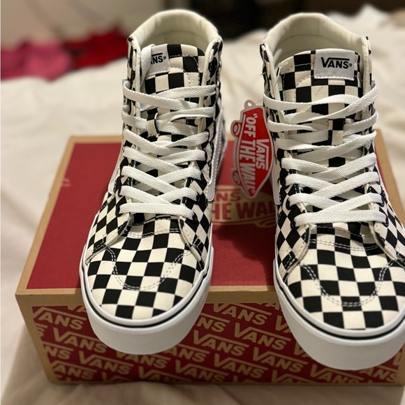 New women high top Vans in new excellent condition - Picture 5 of 13